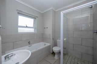 2 Bedroom Property for Sale in Haasendal Western Cape